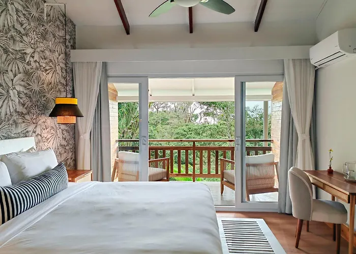 Monteverde Lodge & Gardens By Boeena