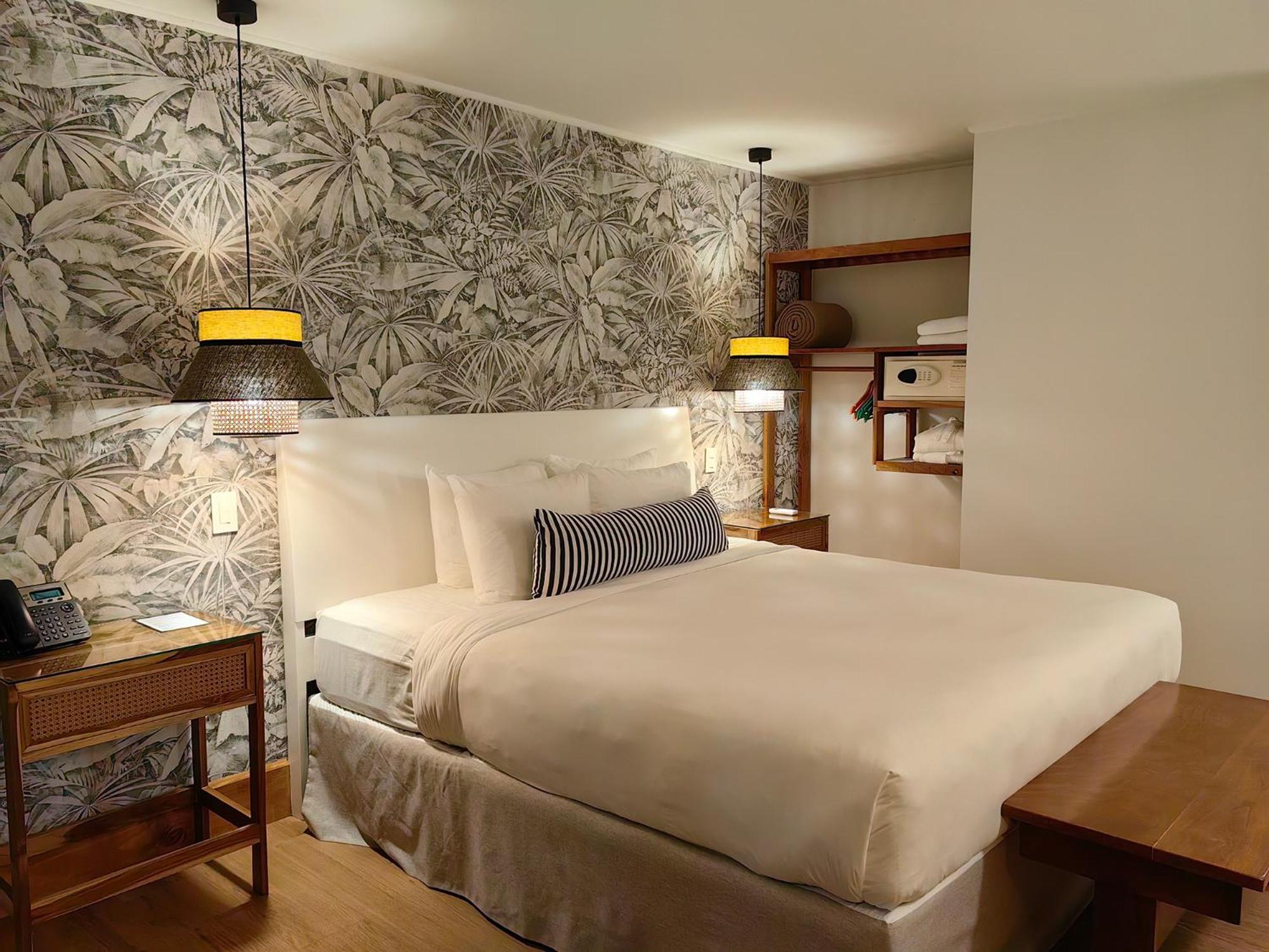 Lodge & Gardens By Boeena Monteverde